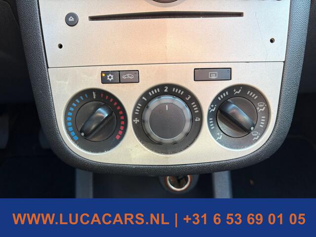 Opel Corsa 1.2-16V Essentia E APK
