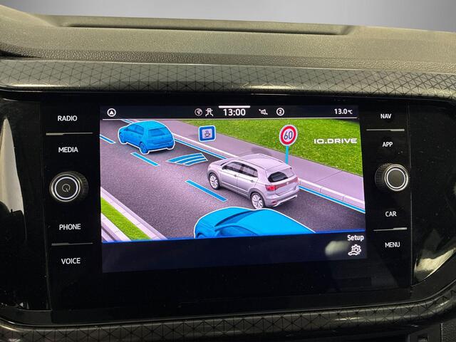 Volkswagen T-Cross 1.0 TSI 110pk DSG Style � Camera � Keyless � Dodehoeksensor � Apple/Android Car Play � Stoelverwarming � 17Velgen �