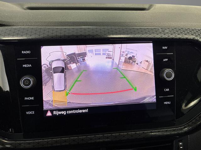 Volkswagen T-Cross 1.0 TSI 110pk DSG Style � Camera � Keyless � Dodehoeksensor � Apple/Android Car Play � Stoelverwarming � 17Velgen �