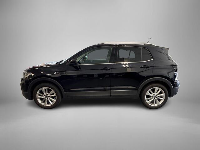 Volkswagen T-Cross 1.0 TSI 110pk DSG Style � Camera � Keyless � Dodehoeksensor � Apple/Android Car Play � Stoelverwarming � 17Velgen �