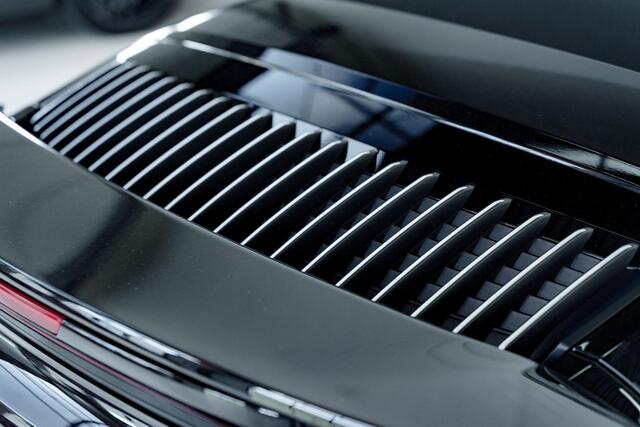 Porsche 911 Cabrio 3.8 Turbo S l Akrapovic l Burmester l Lift