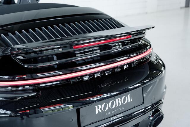 Porsche 911 Cabrio 3.8 Turbo S l Akrapovic l Burmester l Lift