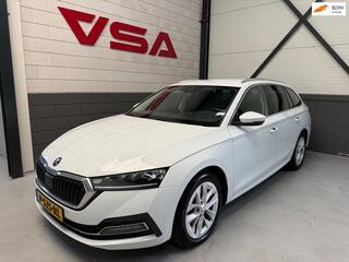 SKODA OCTAVIA Combi 1.0 e-TSI Business Edition Plus|Head-up display|DSG|Carplay|Camera|Trekhaak|Cruise|Memory Seats|Key-less|4-sei