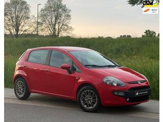 FIAT PUNTO Evo 1.4-16V Multiair Racing | 2e Eigenaar | Airco | elek. Ramen | NAP | Radio | Boekjes