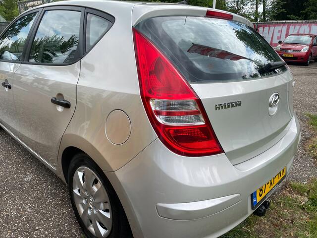 Hyundai I 30 1.4i Active Cool AIRCO ELECTR RAMEN