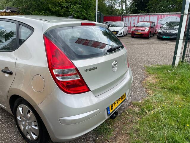 Hyundai I 30 1.4i Active Cool AIRCO ELECTR RAMEN