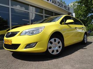OPEL ASTRA Sports Tourer 1.4 Edition / Airco