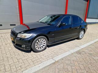 BMW 3-SERIE 318i automaat nwe apk rijdt goed