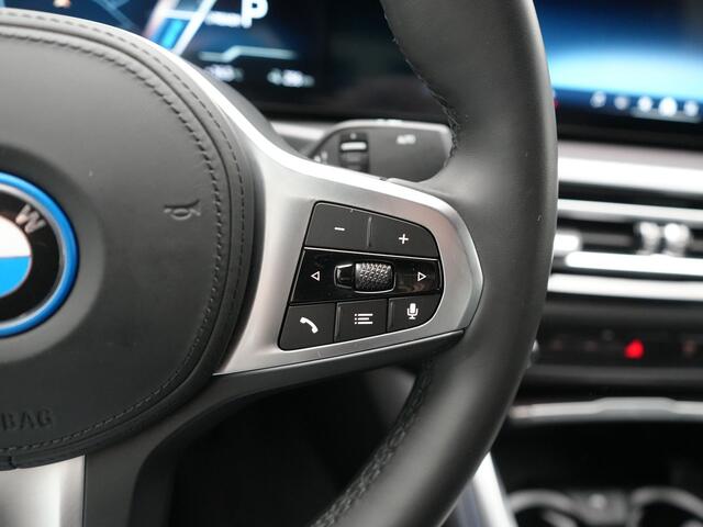 BMW I4 eDrive35 M Sport PRO 70 kWh 286pk Dealer O.H | Trekhaak Af Fabriek | Adaptive Cruise | 360 Camera | Adaptive Onderstel |  Alcantara Sportstoelen Ve