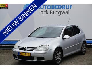Volkswagen Golf VI