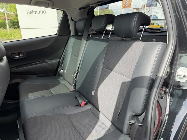 Toyota Yaris 1.5 Full Hybrid Dynamic Panoramadak