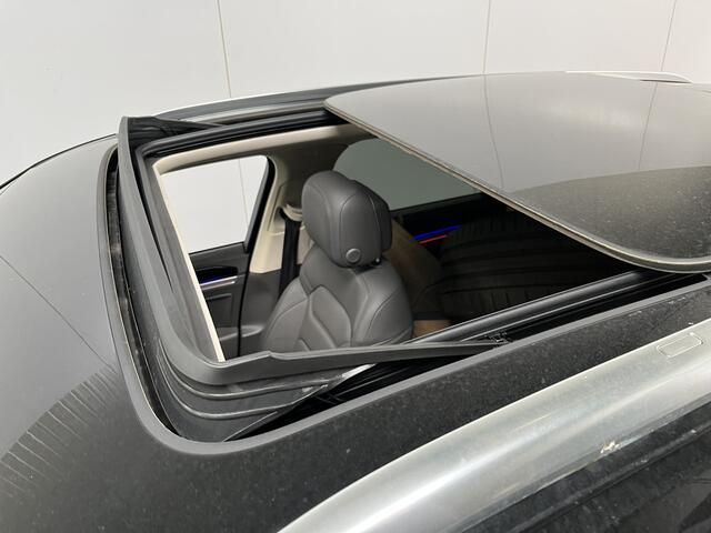 Volkswagen Touareg 3.0 TSI eHybrid 4MOTION Elegance / AUTOMAAT/ 381PK/ PANO/ TREKHAAK/ ACC/ MEMORY SEAT/ MASSAGE/ STOELVERWARM.+KOELING/ DODEHOEK/ PARK.SENSOR.V+