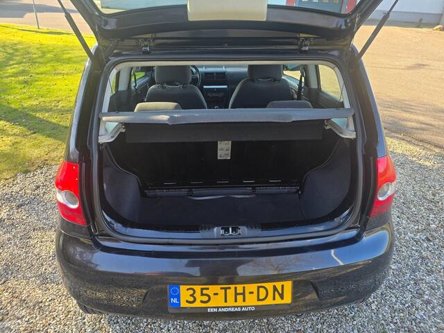 Volkswagen FOX 1.4 3-deurs apk:03-2027