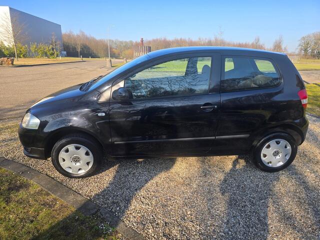 Volkswagen FOX 1.4 3-deurs apk:03-2027