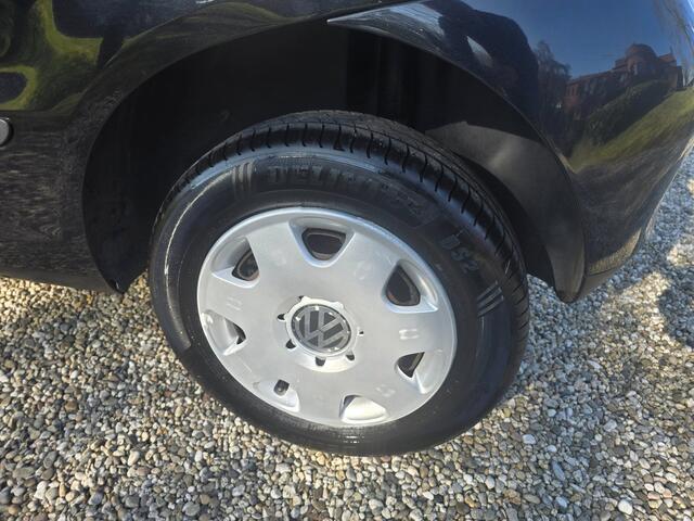 Volkswagen FOX 1.4 3-deurs apk:03-2027