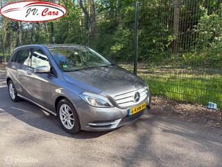 MERCEDES-BENZ B-KLASSE 180 Ambition Navi | Xenon | Trekhaak | Cruise | NAP | �7.950,