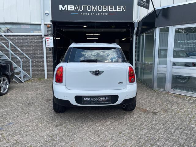 Mini Countryman Mini 1.6 One /5 DRS/1 Jaar Apk/ Volledige Onderhoud/VolOpties