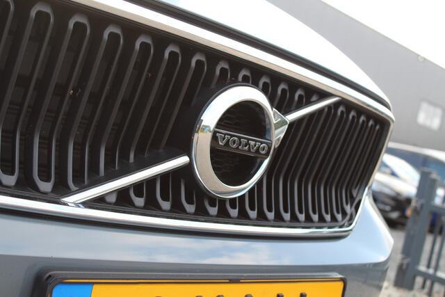 Volvo XC40 1.5 T3 164Pk Momentum | Dealer onderhouden | Origineel NL