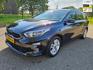 KIA CEE D Ceed Sportswagon 1.0 T-GDi Dynamic Line Navi Camera Trekhaak Grote SC