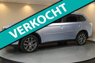 MITSUBISHI OUTLANDER 2.0 PHEV Executive Edition *Pano* Trekhaak|Leer|Stoelverw.|Camera|Cruise|Navi|