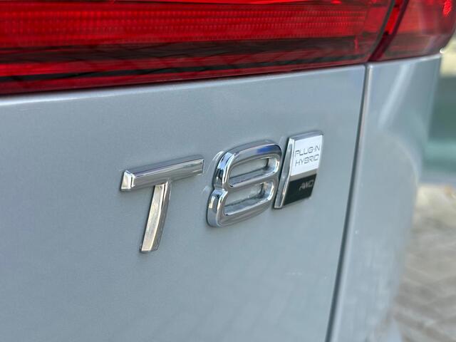 Volvo XC60 2.0 T8 Plug-in hybrid AWD Plus Dark 455pk Panoramadak / 360 Camera / Stoel-Stuur verwarming