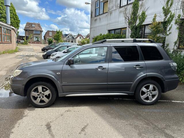 Mitsubishi Outlander SPORT 2.4 Invite Scott 4WD/ Goed onderhouden/ Trekhaak