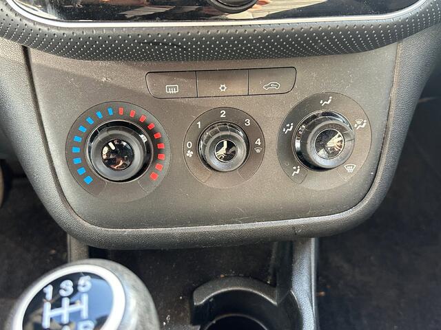 Fiat Punto Evo 1.3 M-Jet Dynamic/ Airco/ Lage km stand