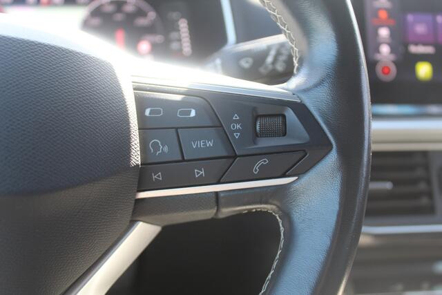 Seat Tarraco 1.5 TSI 7 Persoons Keyless entry/start l Airco l Apple/Android Carplay l Adaptief cruise control l Camera l 360 sensoren l