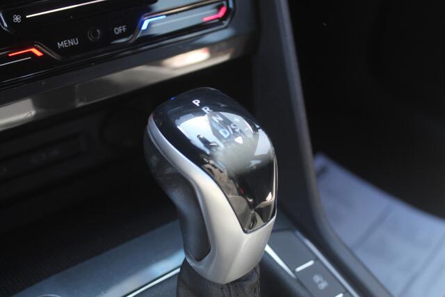 Seat Tarraco 1.5 TSI 7 Persoons Keyless entry/start l Airco l Apple/Android Carplay l Adaptief cruise control l Camera l 360 sensoren l