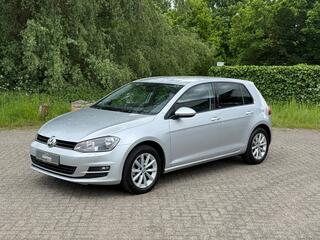 VOLKSWAGEN GOLF 1.2 TSI Highline PDC I CARPLAY I CLIMA I UNIEKE KM I NWE APK