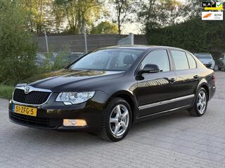 SKODA SUPERB 1.4 TSI Greentech Active Business Line Navi PDC