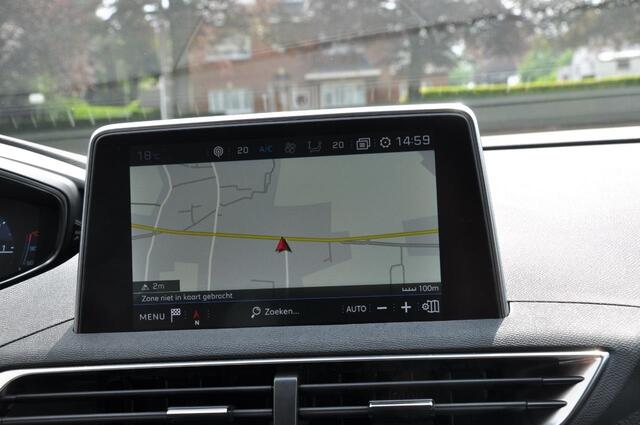 Peugeot 5008 Allure  7 plaatsen  verw zetels 