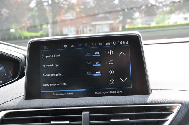 Peugeot 5008 Allure  7 plaatsen  verw zetels 