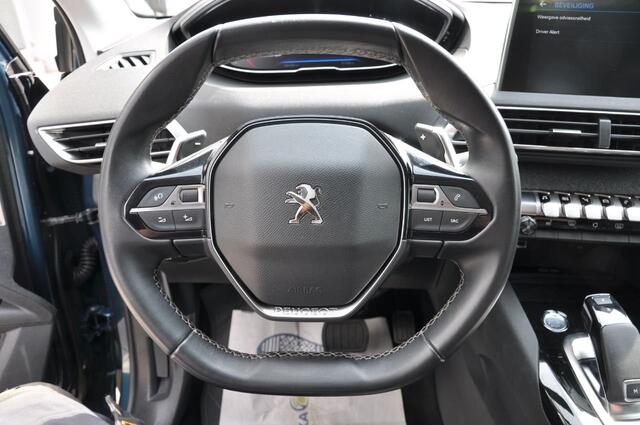 Peugeot 5008 Allure  7 plaatsen  verw zetels 