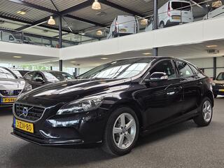 VOLVO V40 1.6 D2 Kinetic
