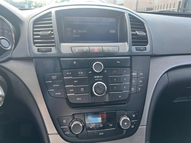 Opel Insignia 1.6 T Edition/Parkeersensoren/Airco/ Navi/ APK