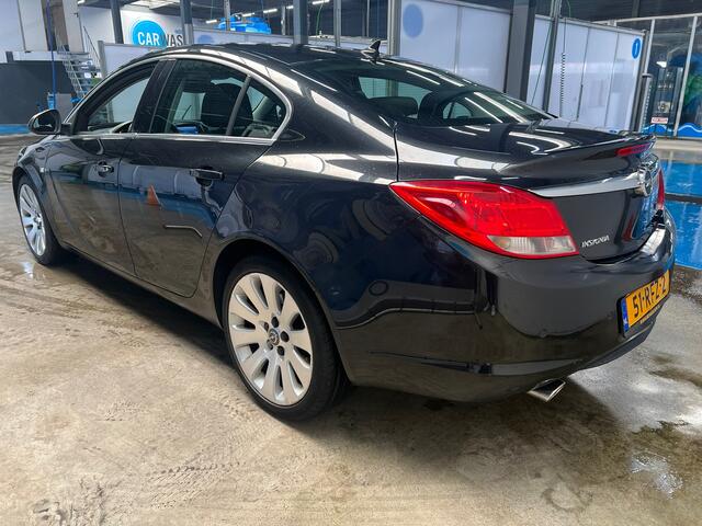 Opel Insignia 1.6 T Edition/Parkeersensoren/Airco/ Navi/ APK