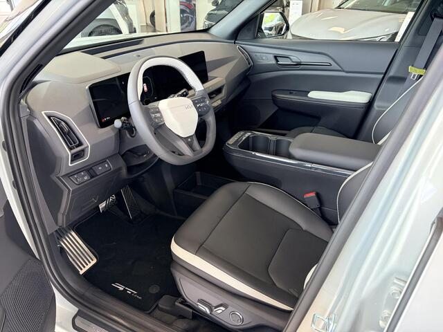 KIA EV5 GT-Line Business Edition 81.4 kWh | Direct uit voorraad leverbaar | Schuif/kanteldak | Dodehoeksensor | Elektrische Bestuurdersstoel | Elektrische