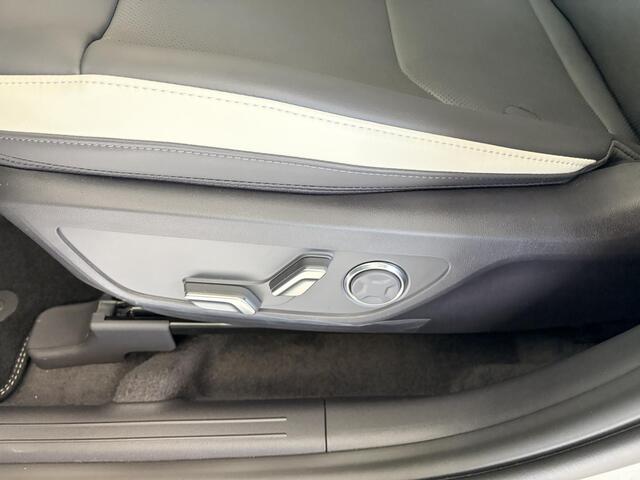 KIA EV5 GT-Line Business Edition 81.4 kWh | Direct uit voorraad leverbaar | Schuif/kanteldak | Dodehoeksensor | Elektrische Bestuurdersstoel | Elektrische