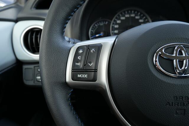 Toyota Yaris 1.5 Full Hybrid Aspiration Automaat | NL-Auto | Camera | Clima | Navi