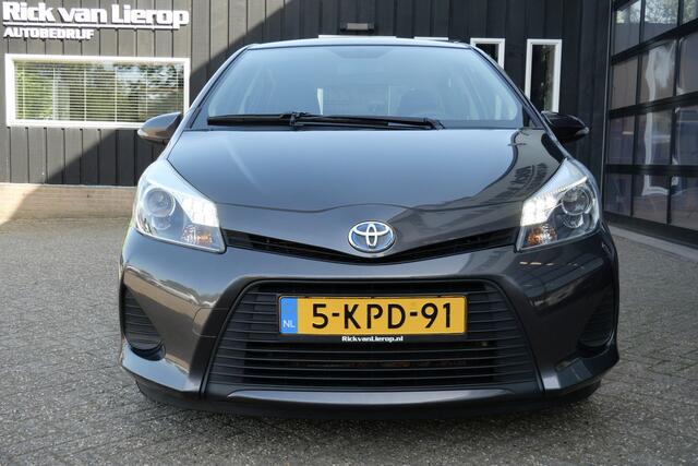 Toyota Yaris 1.5 Full Hybrid Aspiration Automaat | NL-Auto | Camera | Clima | Navi