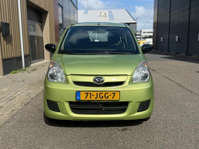 Daihatsu Cuore 1.0 Clever e APK