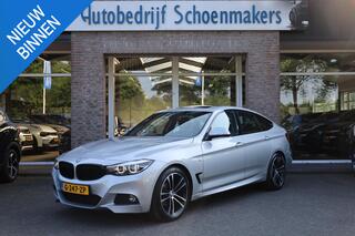 BMW 3-SERIE GT Gran Turismo 320i High Executive Edition M-Sport PANO STOELVERW. CAMERA LEER ELEC-KLEP DAB NAVI CRUISE CLIMA 2XPDC 19''LMV NAP