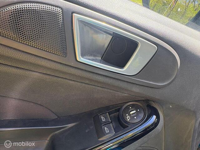 Ford Fiesta 1.0Titanium101pk5-drsAirco15VelgenParkeersensor