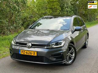 Volkswagen Golf VII