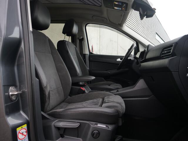 Volkswagen Caddy 1.5 TSI | Highline | Panoramadak | 7 zits | virtual-cockpit | camera | standkachel..