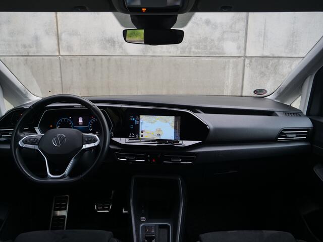 Volkswagen Caddy 1.5 TSI | Highline | Panoramadak | 7 zits | virtual-cockpit | camera | standkachel..
