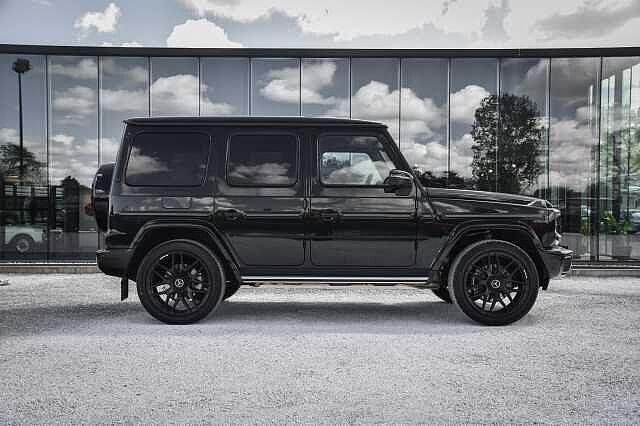 Mercedes-Benz G-Klasse d AMG Burmester NightII Adaptive Cruise 22'