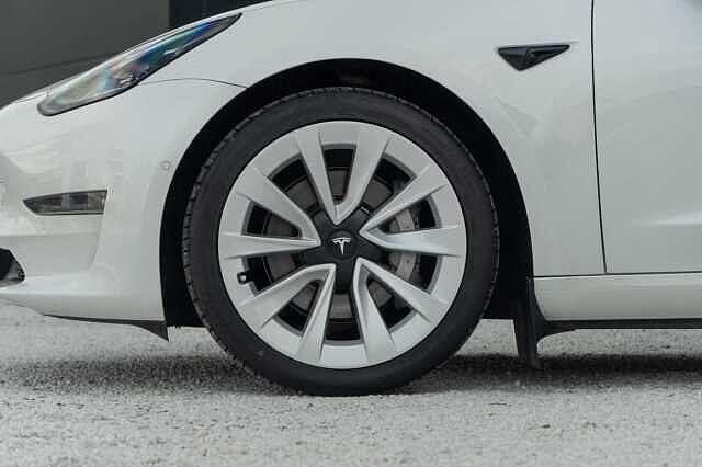 Tesla Model 3 AWD Long Range Dual Motor