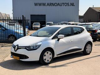 RENAULT CLIO 0.9 TCe Expression 5-DEURS, 117.532 KM NAP, 2E EIGENAAR, AIRCO, CRUISE CONTROL, GROOT NAVIGATIE-BLUETOOTH-MULTIMEDIA, ELEK-RAMEN, ISOFIX, CENT-VERGRENDELING, WEGENBELASTING MAAR � 40,- P/M
